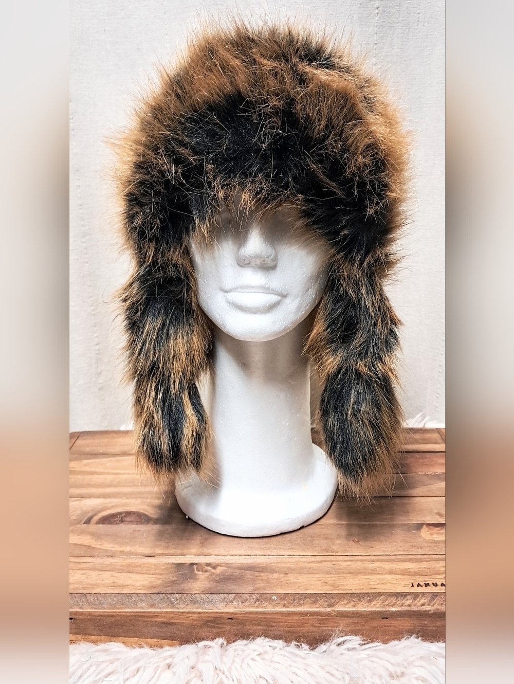 Wool Blend Polish Faux Fur Trapper Hat OS - Picture 4 of 7